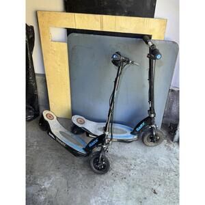 2x Razor Power Core E100 Electric Scooters – As-Is / Untested